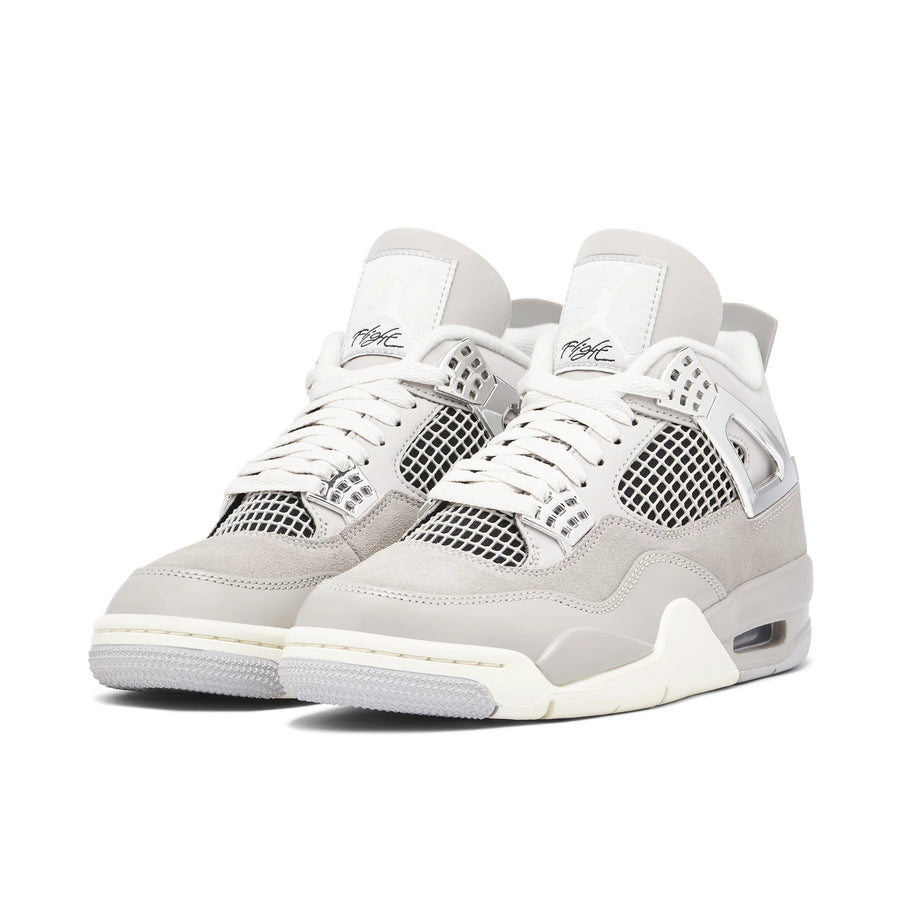 Jordan 4 Retro 'Frozen Moments'