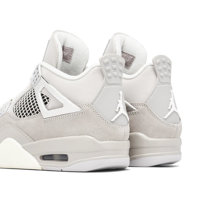Jordan 4 Retro 'Frozen Moments'