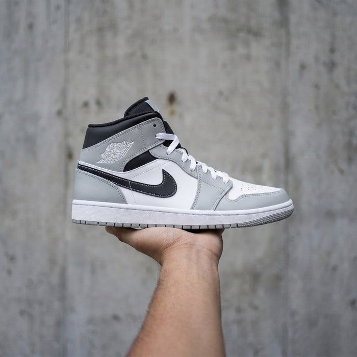 Jordan 1 Mid Light 'Smoke Grey Anthracite'