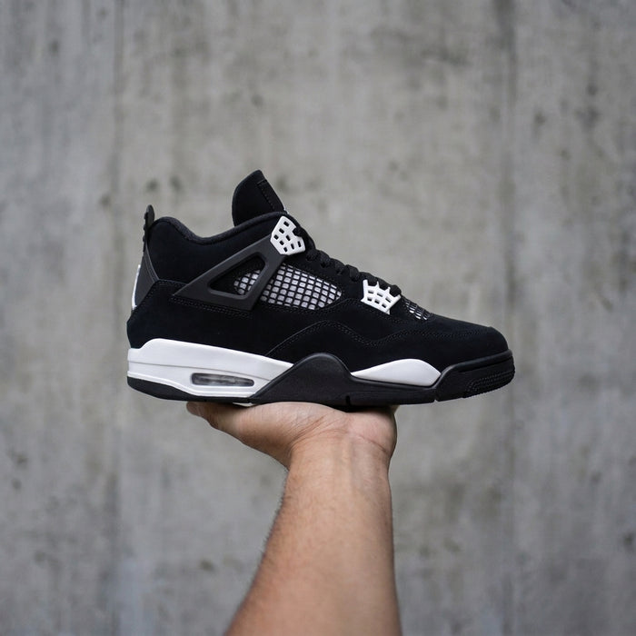 Jordan 4 Retro 'White Thunder'