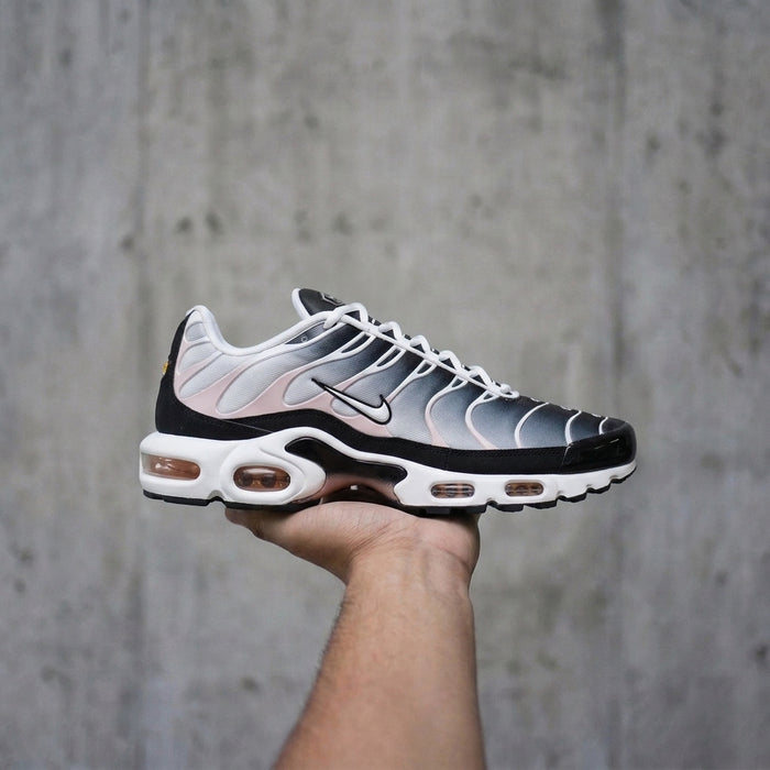 Nike Air Max TN Plus 'Black Pink Foam'