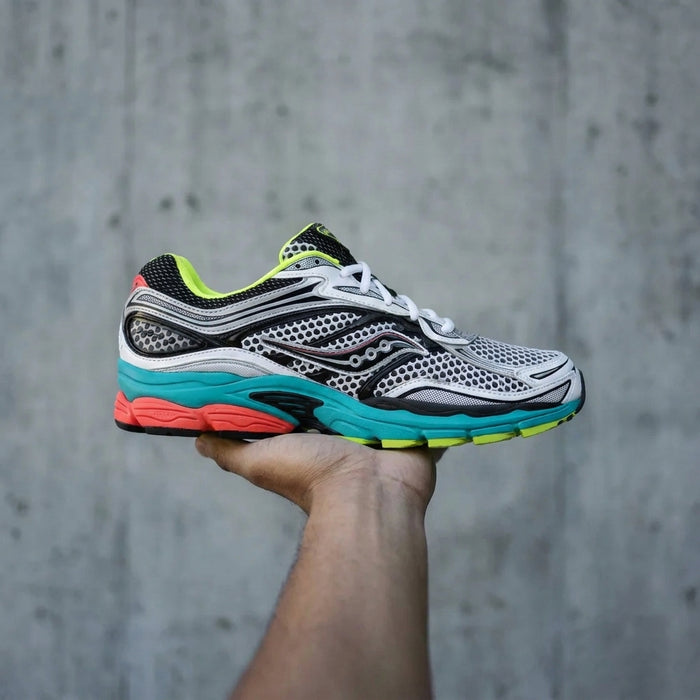 Saucony ProGrid Omni 9 'Silver Mutant'